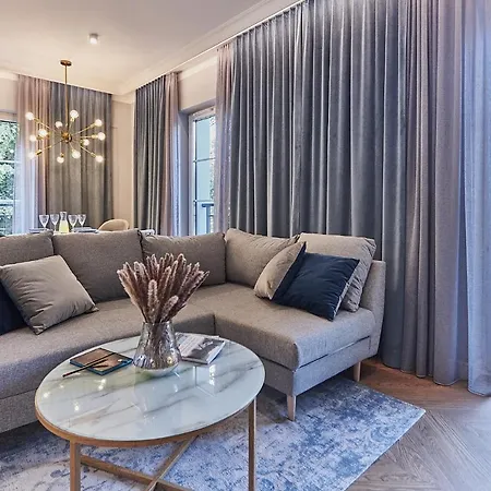 Apartament - 44 *