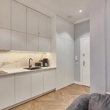 - 44 * Świnoujście