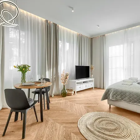 Apartment - 44 *